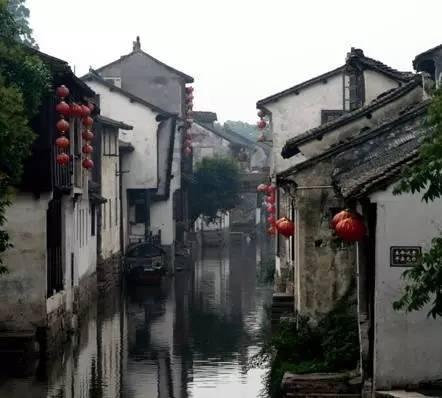 救援美丽小天使
